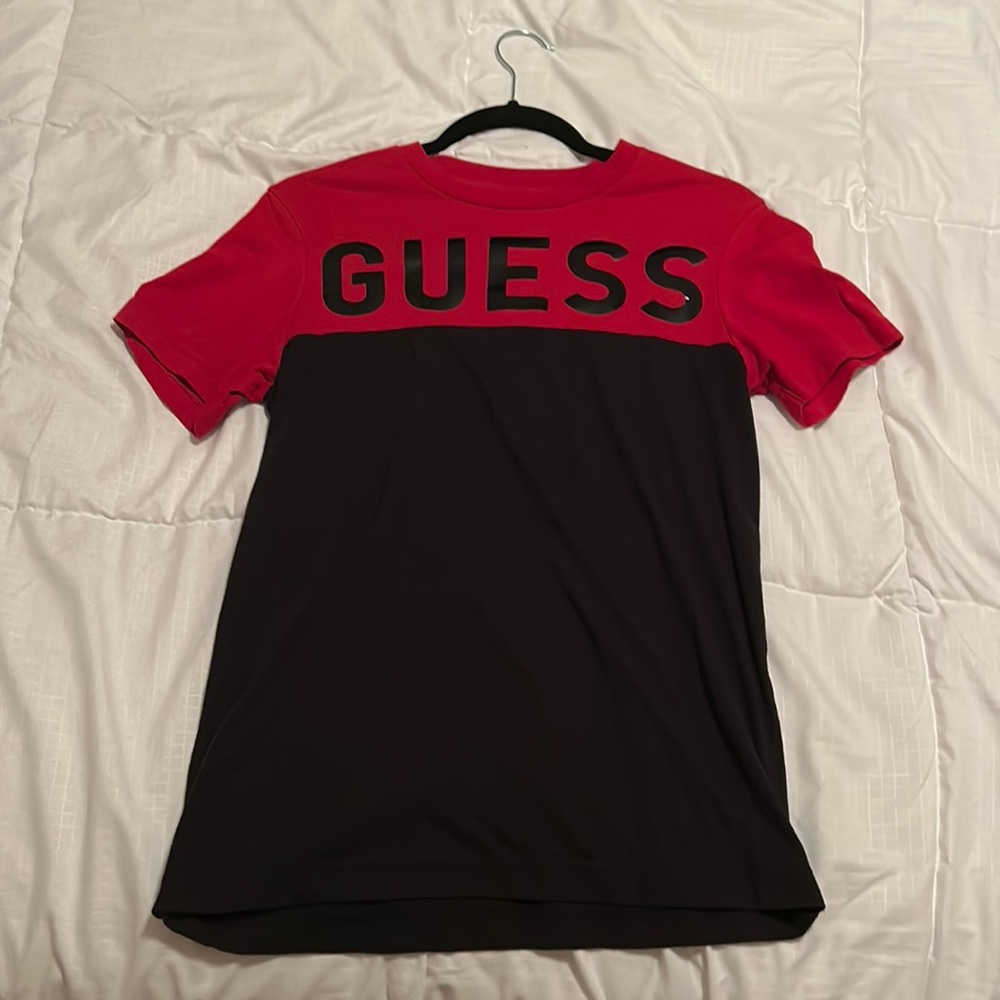 GUESS tee shirt, Black/Red, Mens XS